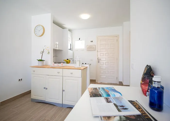 En El Castillo Con Piscina Caleta De Fuste