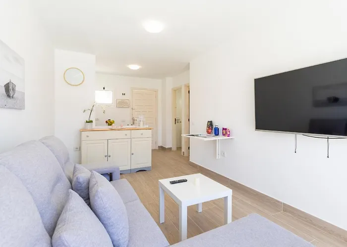 En El Castillo Con Piscina * Caleta De Fuste