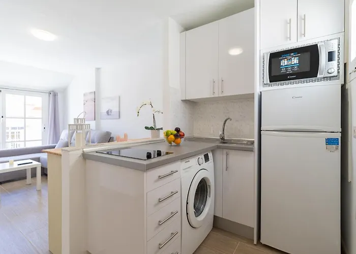 En El Castillo Con Piscina Caleta De Fuste