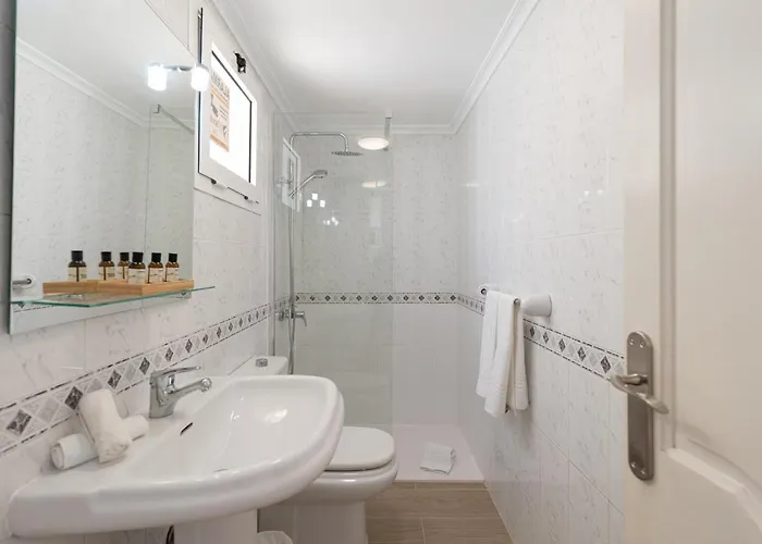 En El Castillo Con Piscina Caleta De Fuste